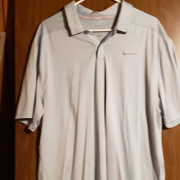 Nike Dri Fit Golf Polo - Picture 3 of 3